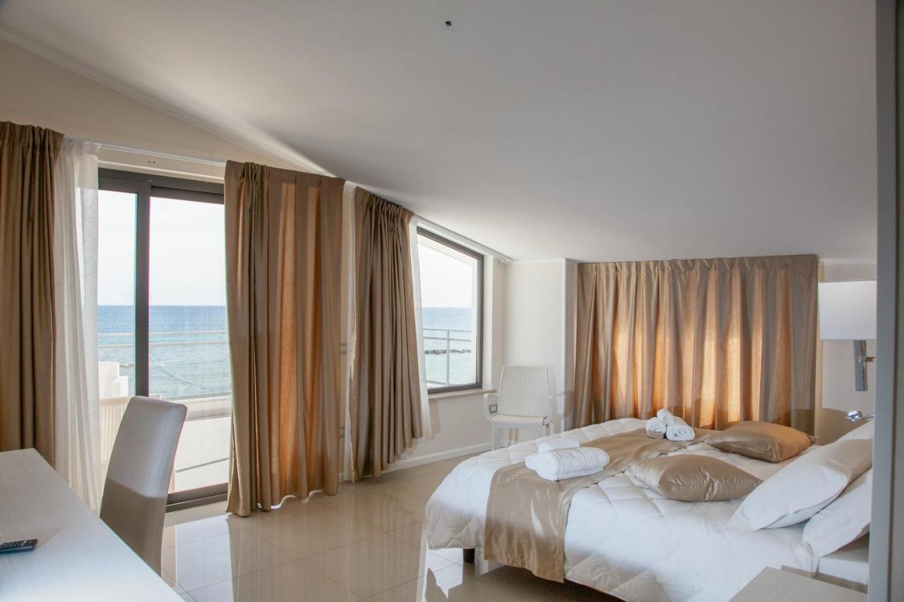Hotel Dolce Stella Torre Melissa Dış mekan fotoğraf
