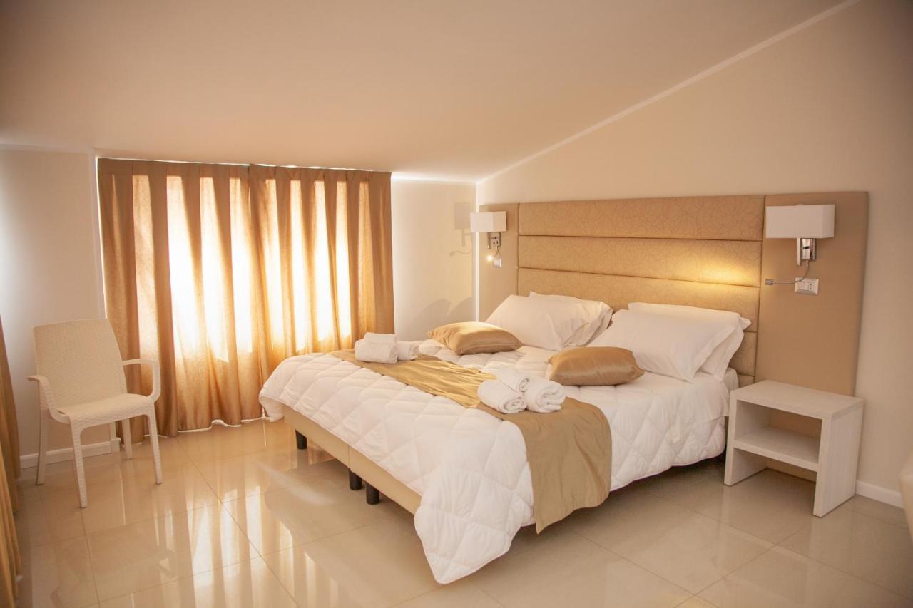 Hotel Dolce Stella Torre Melissa Dış mekan fotoğraf