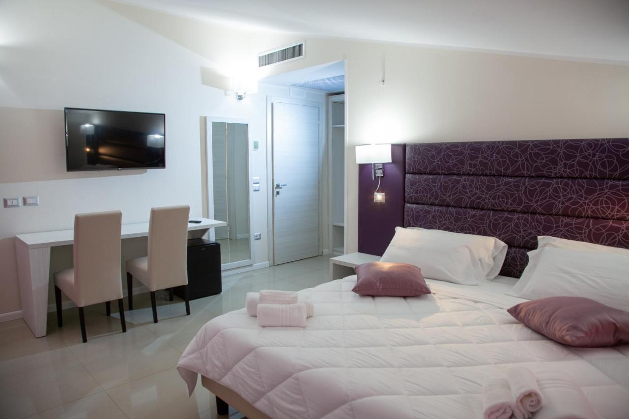 Hotel Dolce Stella Torre Melissa Dış mekan fotoğraf
