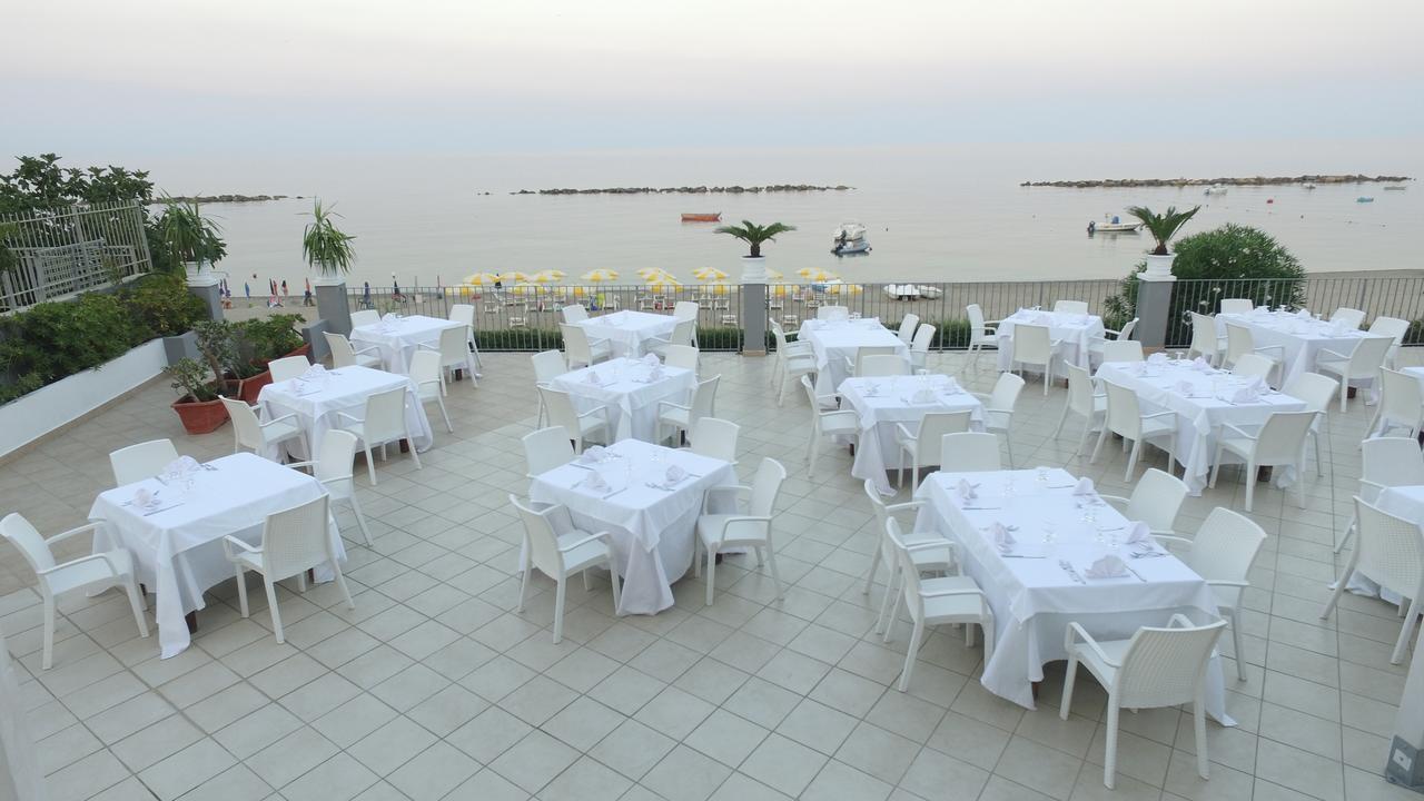 Hotel Dolce Stella Torre Melissa Dış mekan fotoğraf
