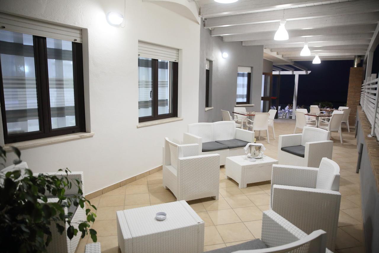 Hotel Dolce Stella Torre Melissa Dış mekan fotoğraf